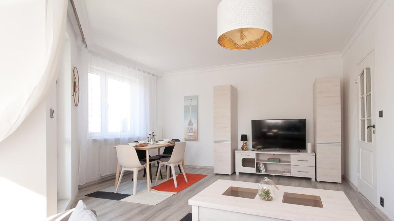Uroczy Apartament Rzeczna Kolobrzeg Kołobrzeg Exterior foto